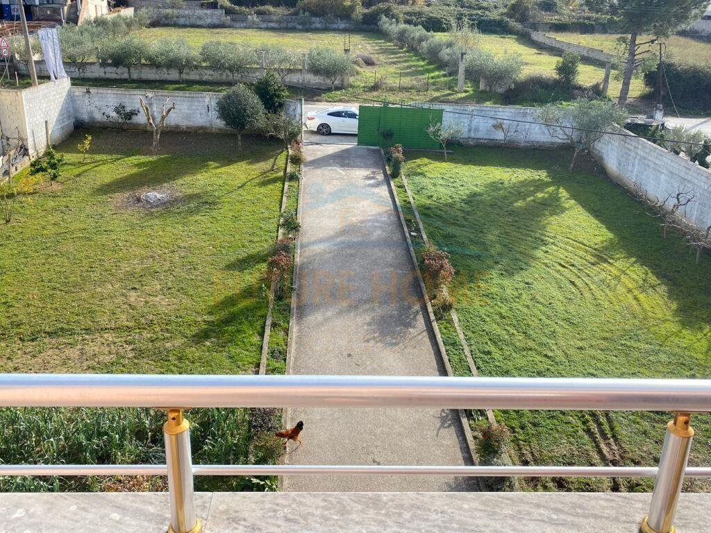 Qera , Vile 3-Kateshe+Toke, Marikaj.