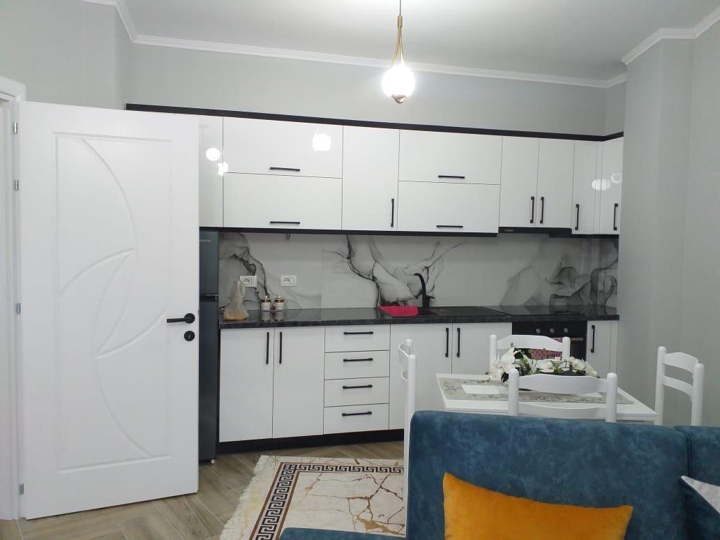 Elton home Tushemisht