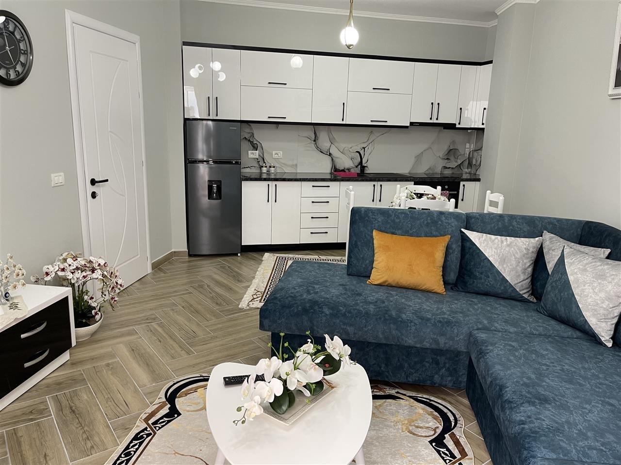 Elton home Tushemisht