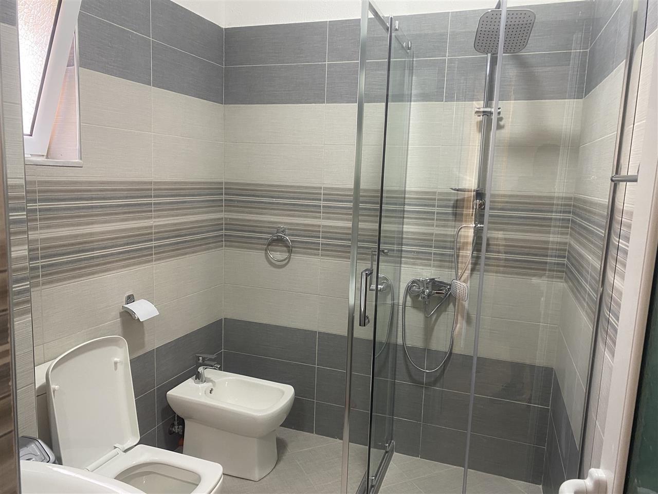 Elton’s Home Pogradec