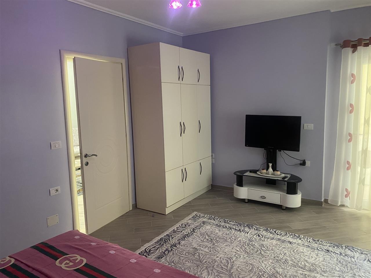 Elton’s Home Pogradec