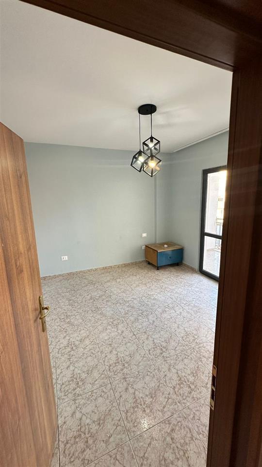 Jepet me Qera Afatgjatë