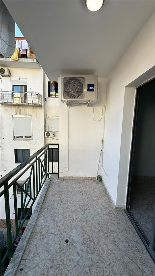 Jepet me Qera Afatgjatë