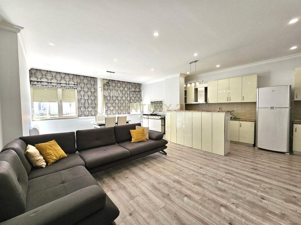 Qira Apartment 2+1+2 Kopshti Botanik Zoologjik € 850