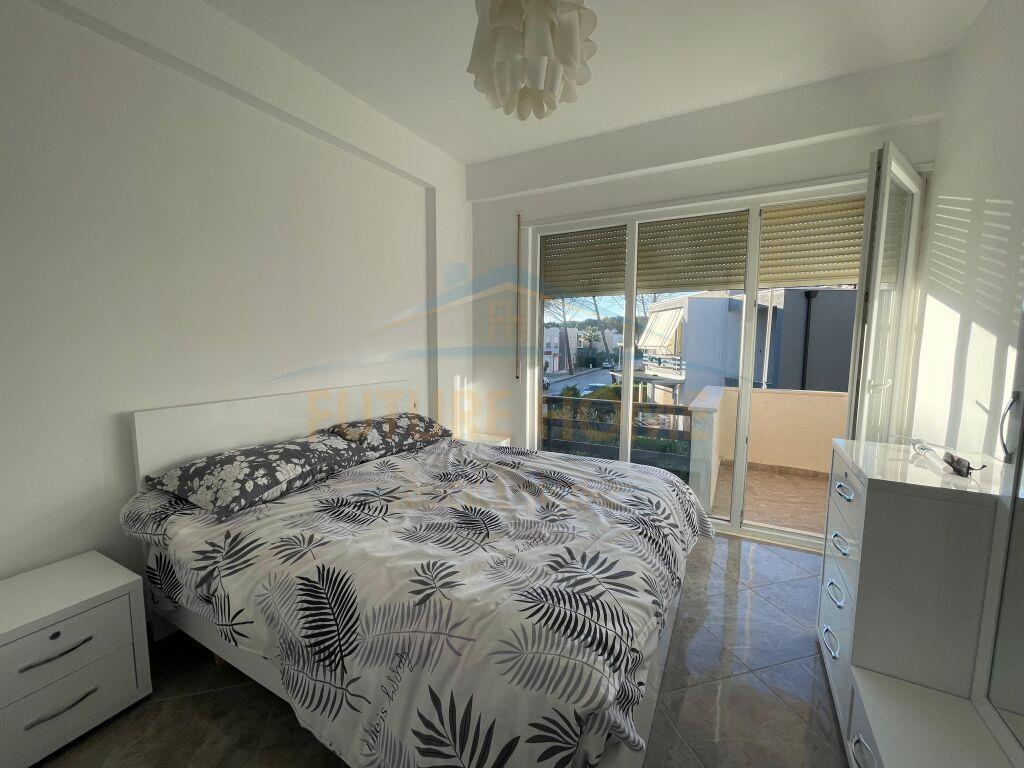 Shitet, Apartament 2+1, Lura 3, Gjiri i Lalzit 190,000 €