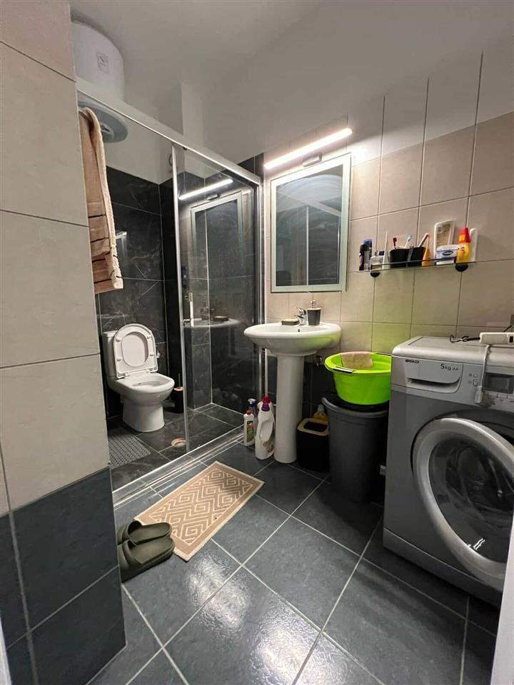 Shitet Apartment 2+1 Saranda