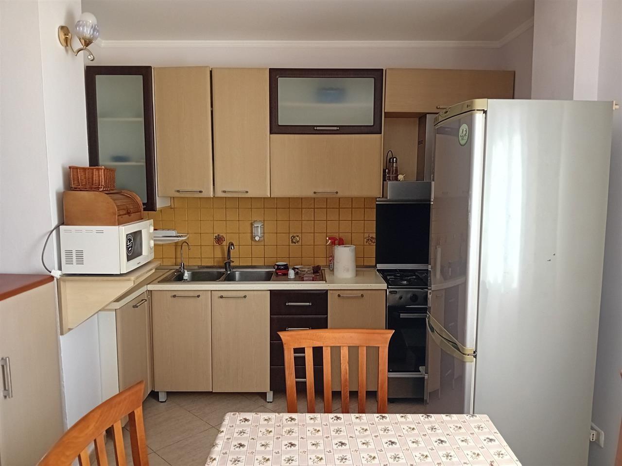 JEPET ME QERA APARTAMENT 1+1 ME PAMJE NGA DETI, QENDER