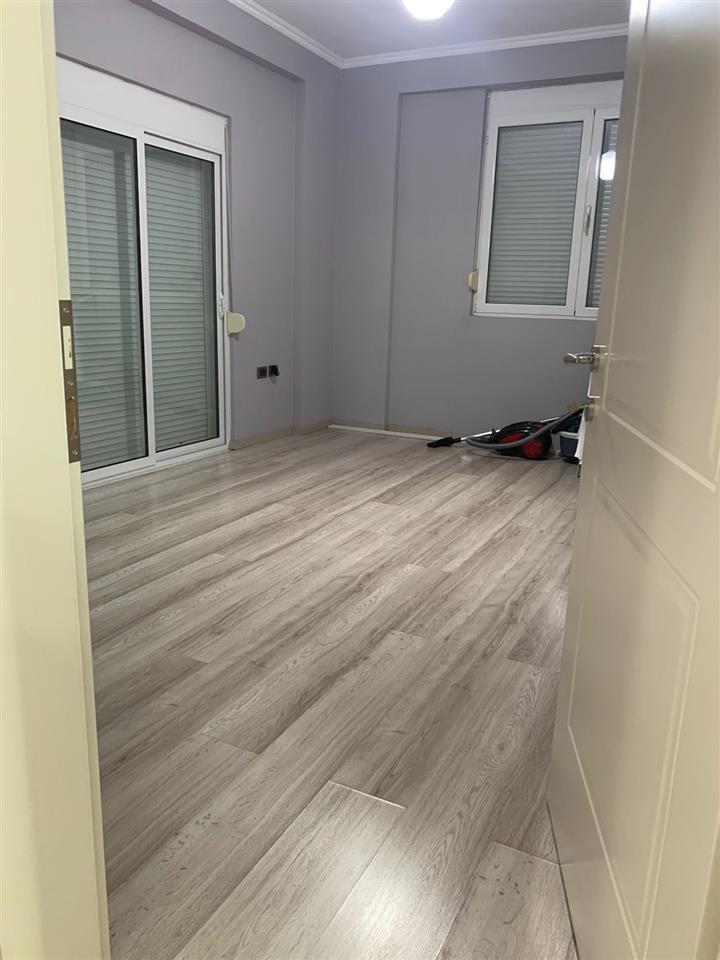 Apartment 3+1+1 Pallati Ri