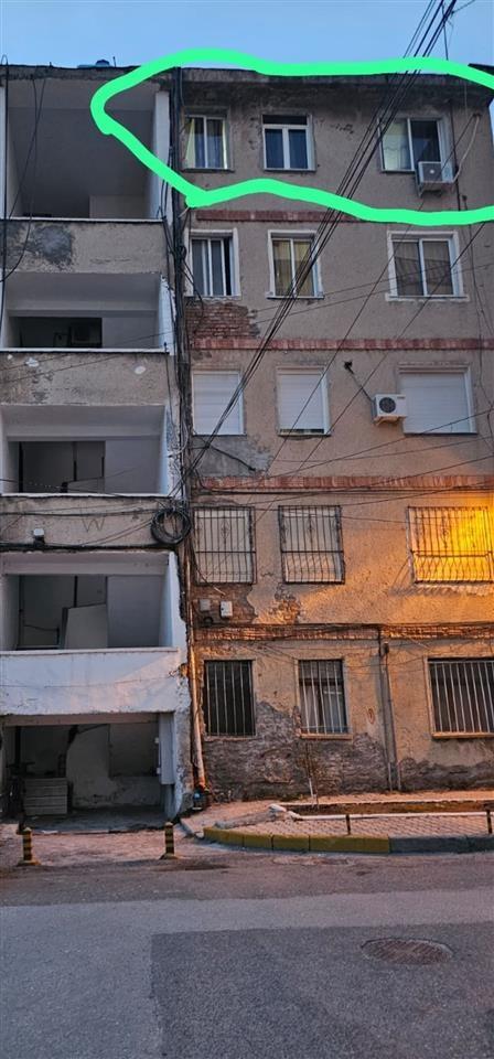 Shitet apartament 2+1 ne Lushnje.