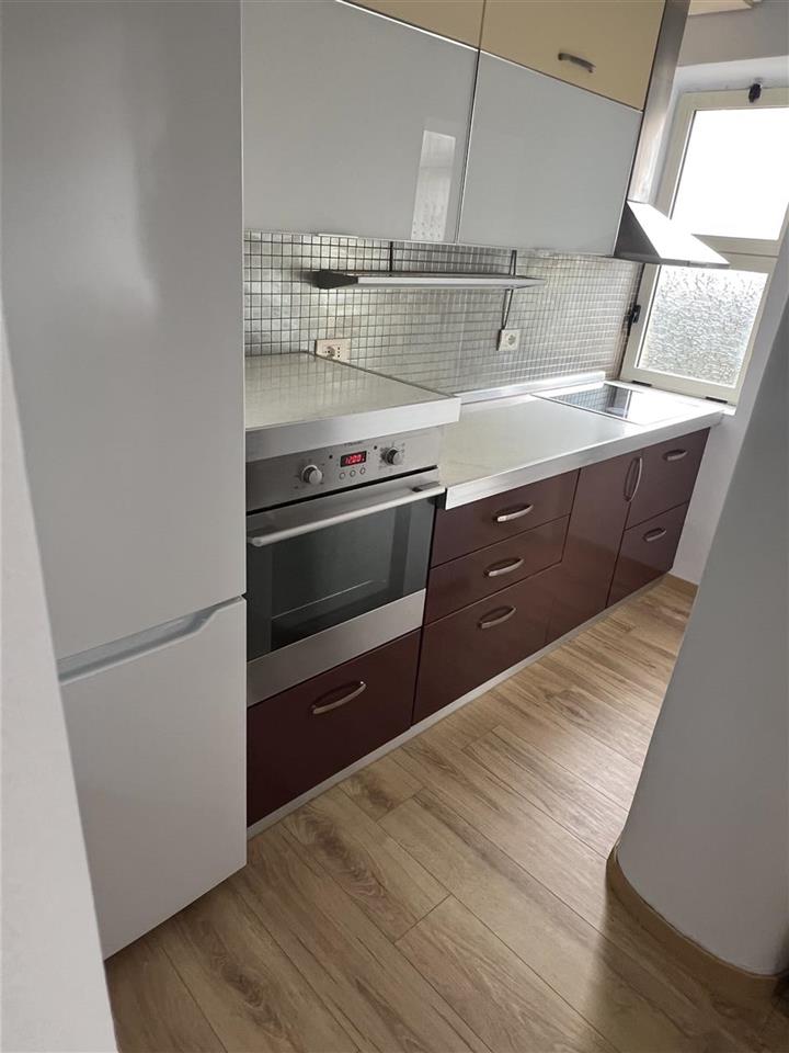 2+1 ME QERA, SHESHI SKENDERBEJ