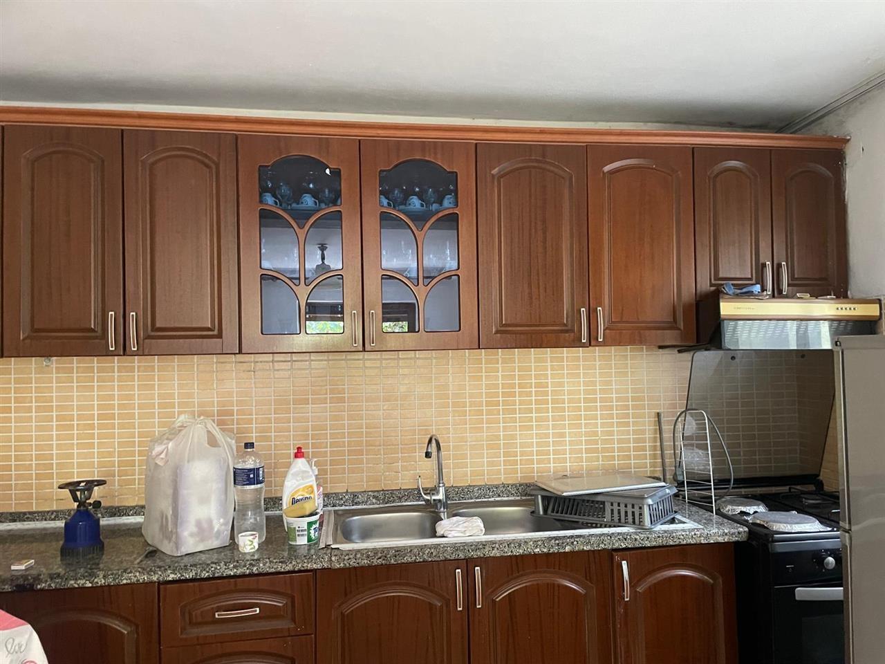 Shitet shtepi ne fshatin Cermë- Sektor