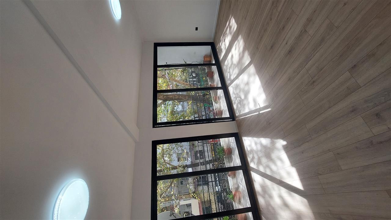 Jepet apartament 120m2 Myslym Shyri me qera.