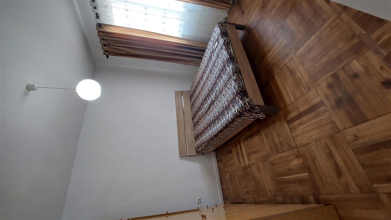 Jepet apartament 120m2 Myslym Shyri me qera.