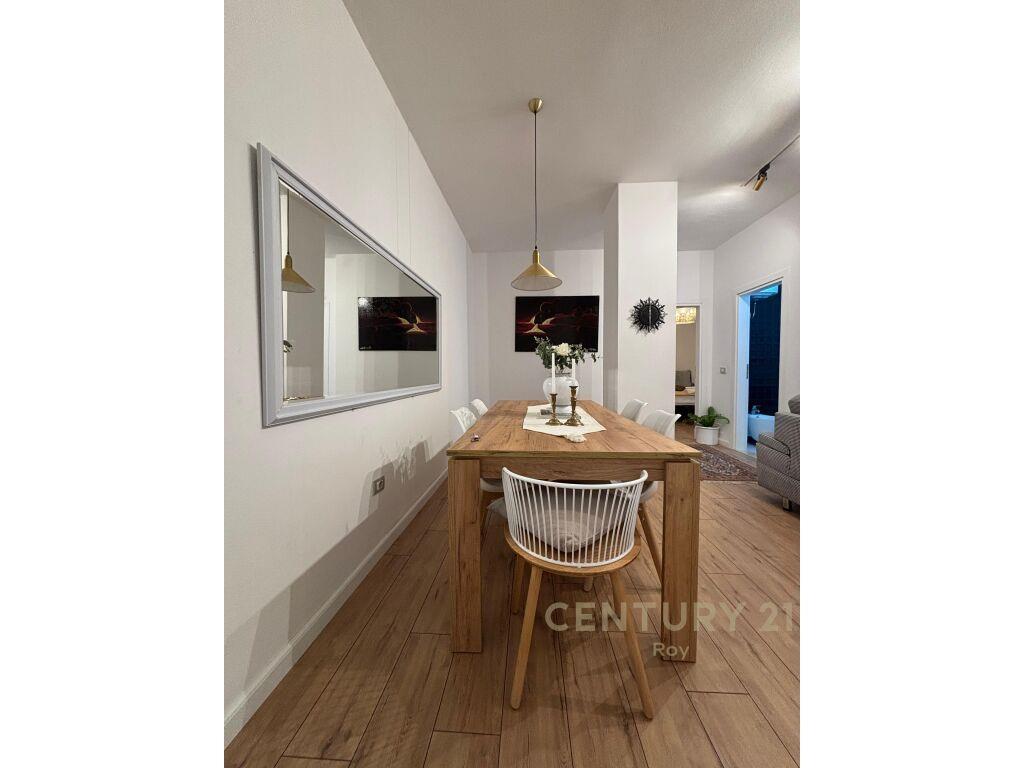 JEPET ME QIRA APARTAMENT 1+1 PRANE QENDRES TREGTARE BLUE STA