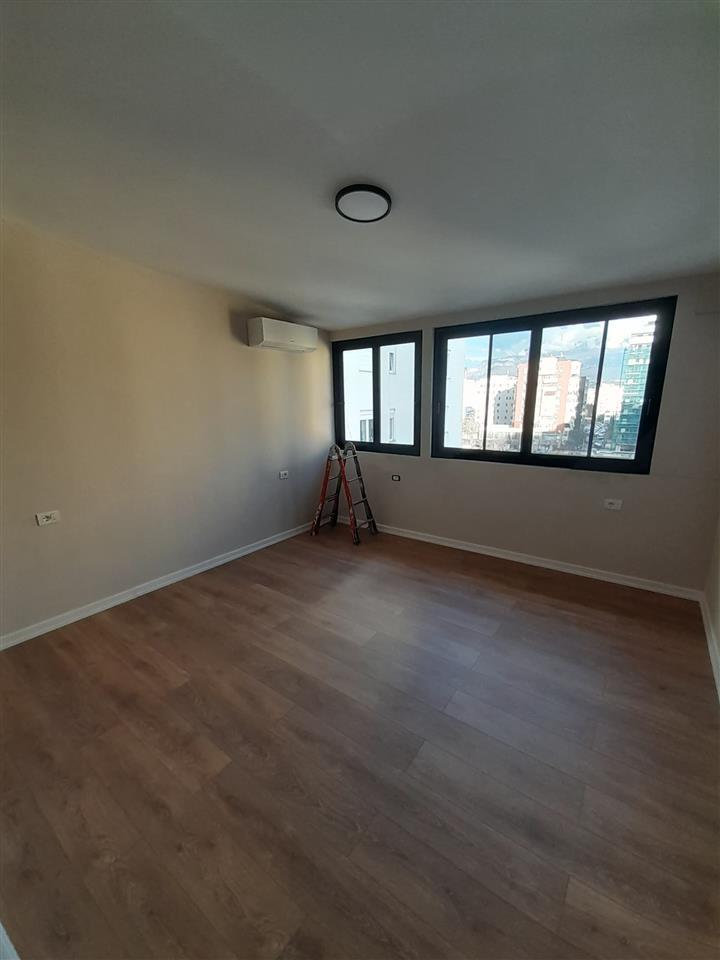 Qera, Apartament 2+1, Kompleksi Delijorgji, Tiranë – 700€ |