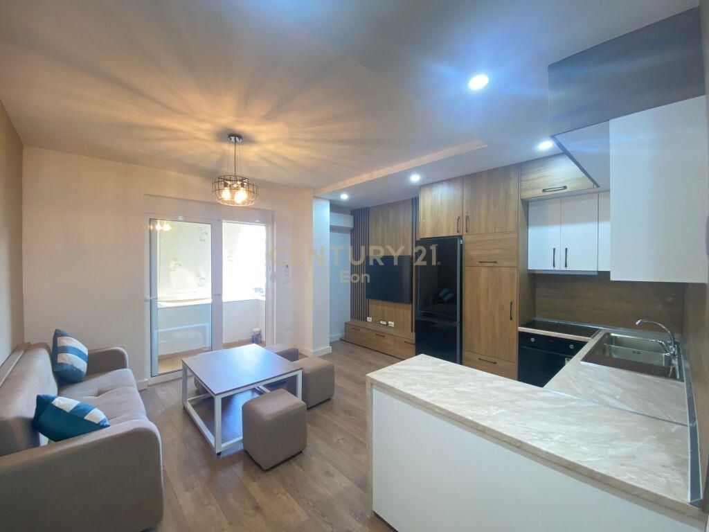 JEPET APARTAMENT 1+1 ME QERA NE PLAZH ILIRIA !