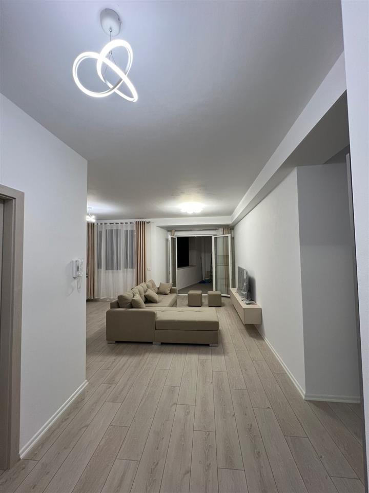 Jepet Shtepi me qera, ne Pallat i Ri 2+1 IDMA 12580