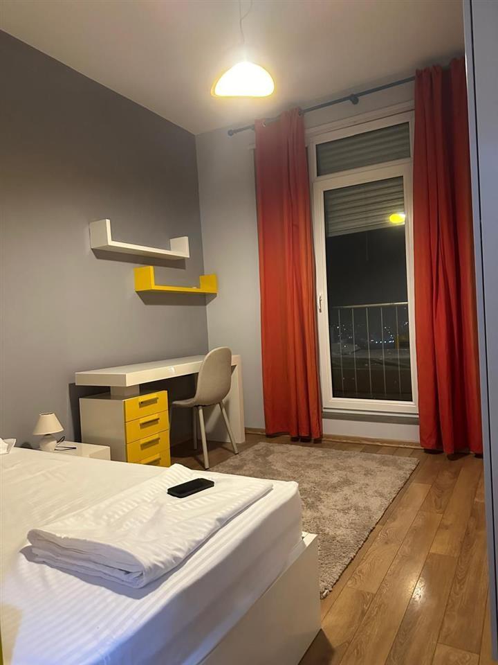 Apartament me 2 dhoma per qera kopshti botanik