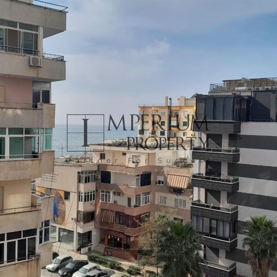 JEPET ME QIRA 1+1 DURRES