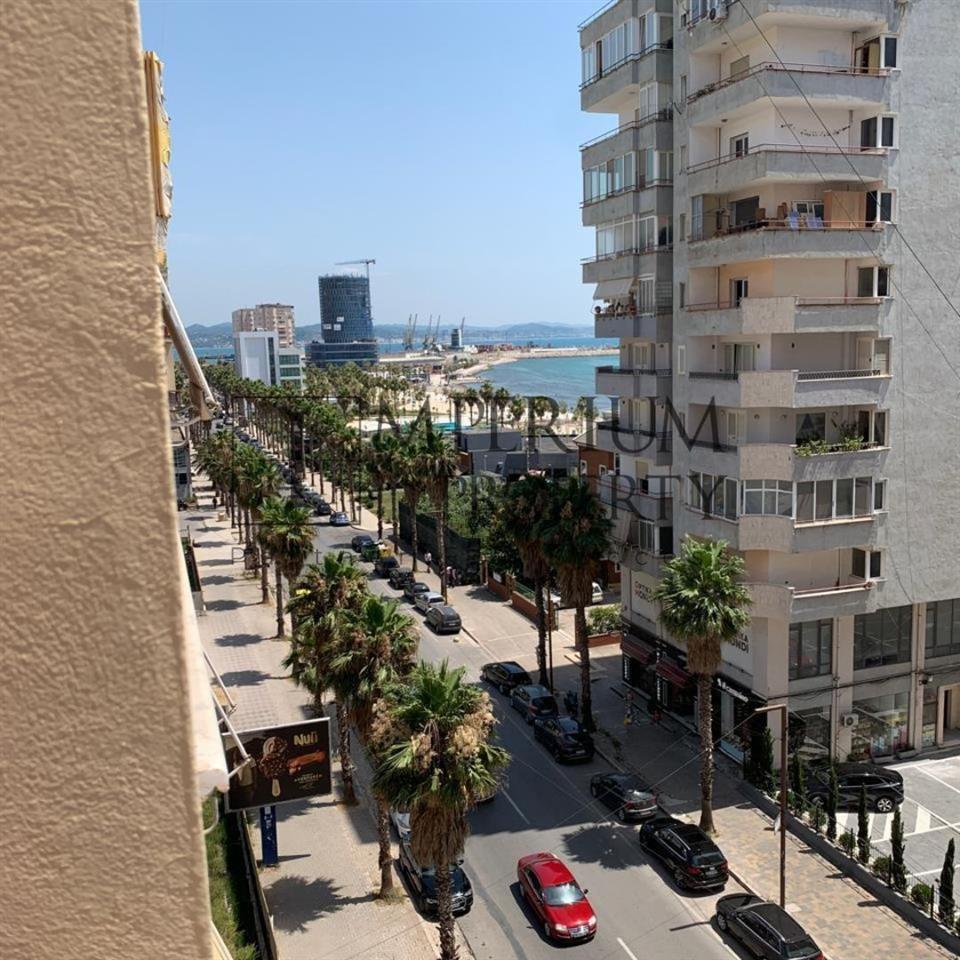 JEPET ME QIRA 1+1 DURRES