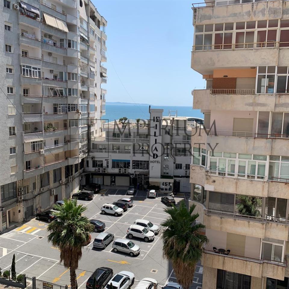 JEPET ME QIRA 1+1 DURRES