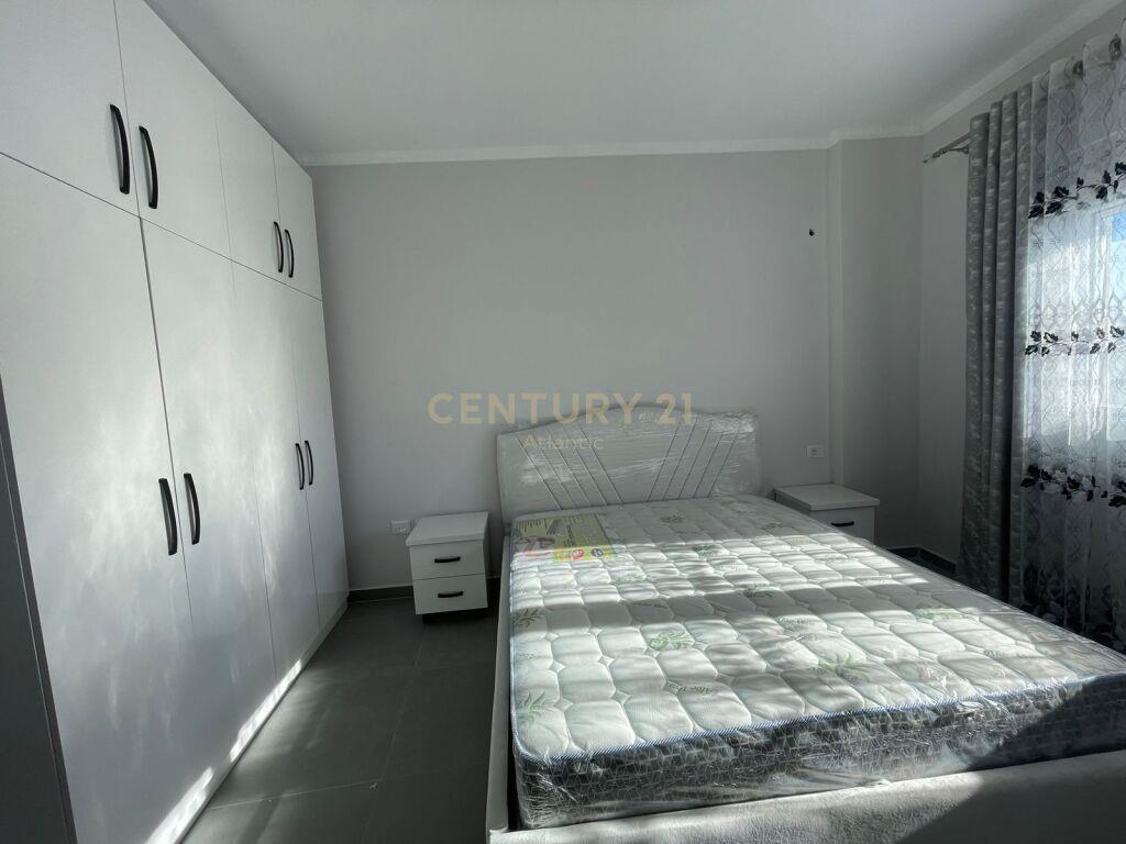 SHITET APARTAMENT 1+1 PRANE SPITALIT, DURRES!