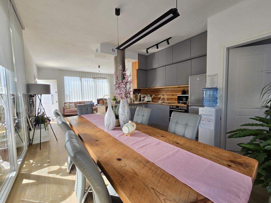 GJIRI I LALZIT, SHESIM VILE 3+1+2 ME OBORR