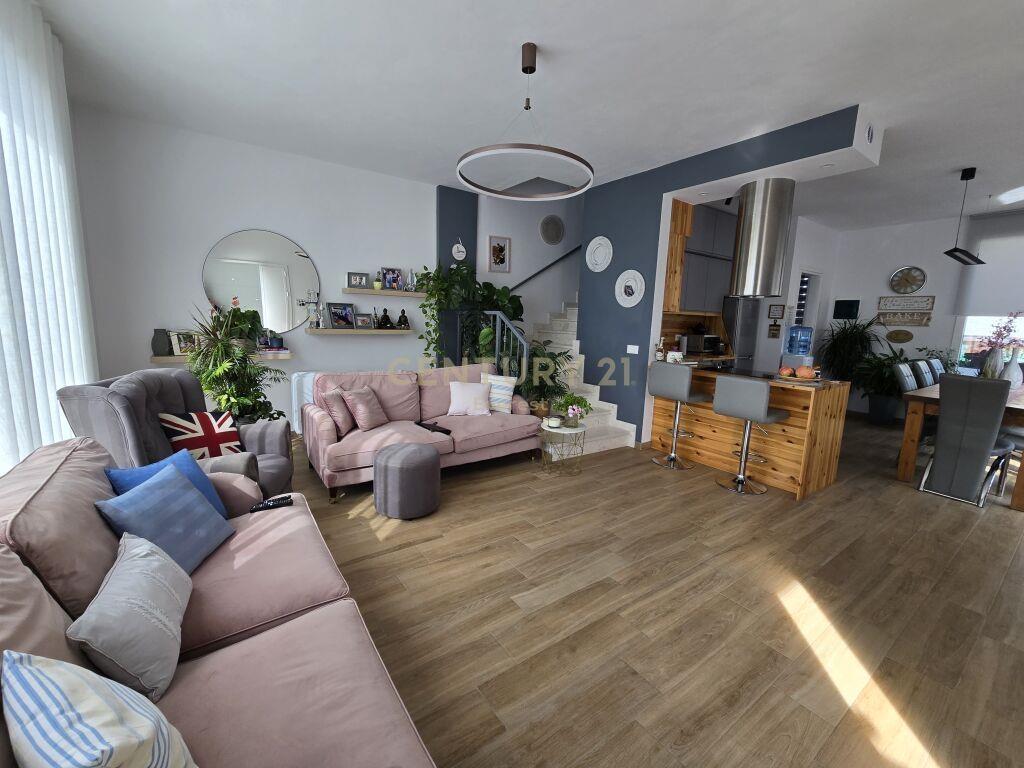 GJIRI I LALZIT, SHESIM VILE 3+1+2 ME OBORR