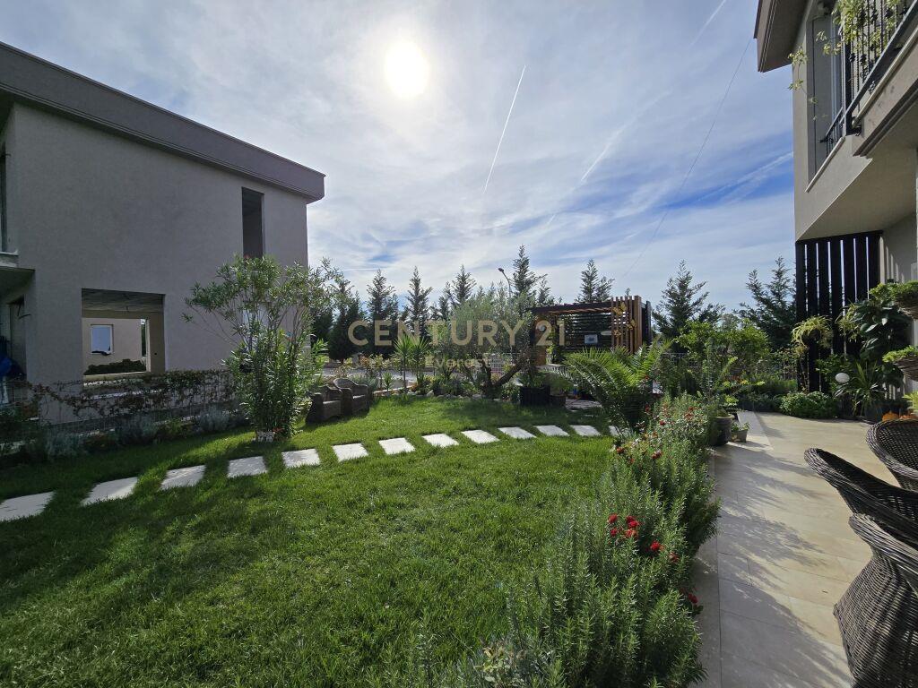 GJIRI I LALZIT, SHESIM VILE 3+1+2 ME OBORR