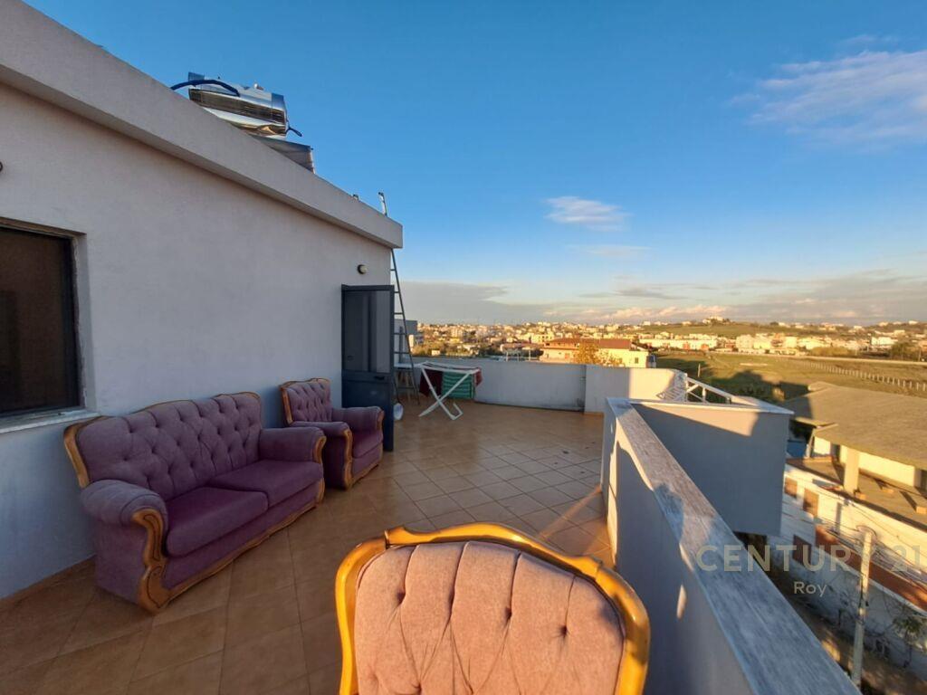 SHITET HOTEL NE PLAZH ME 15 DHOMA !!