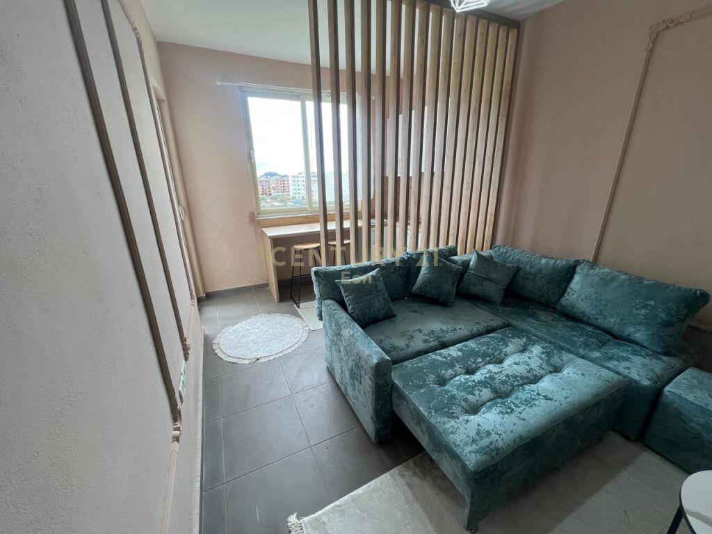 SHITET GAZONIERE NE GOLEM !