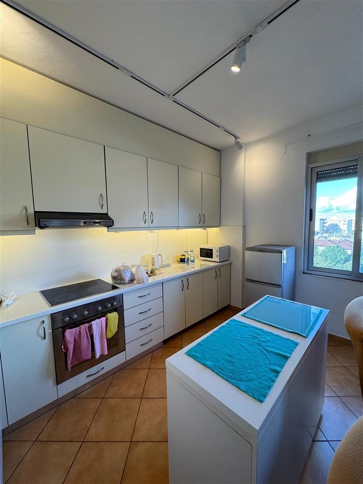 Qera, Apartament 1+1, Xhamlliku, Tiranë.
