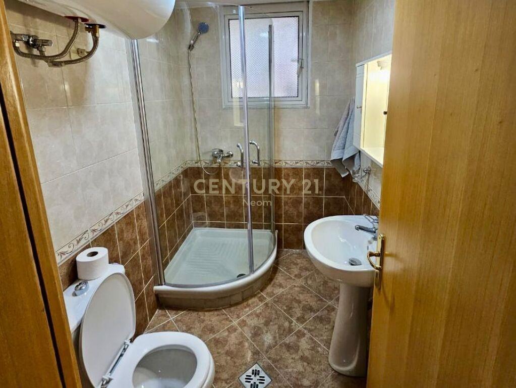 Qira Apartament 2+1+2 Komuna e Parisit €650