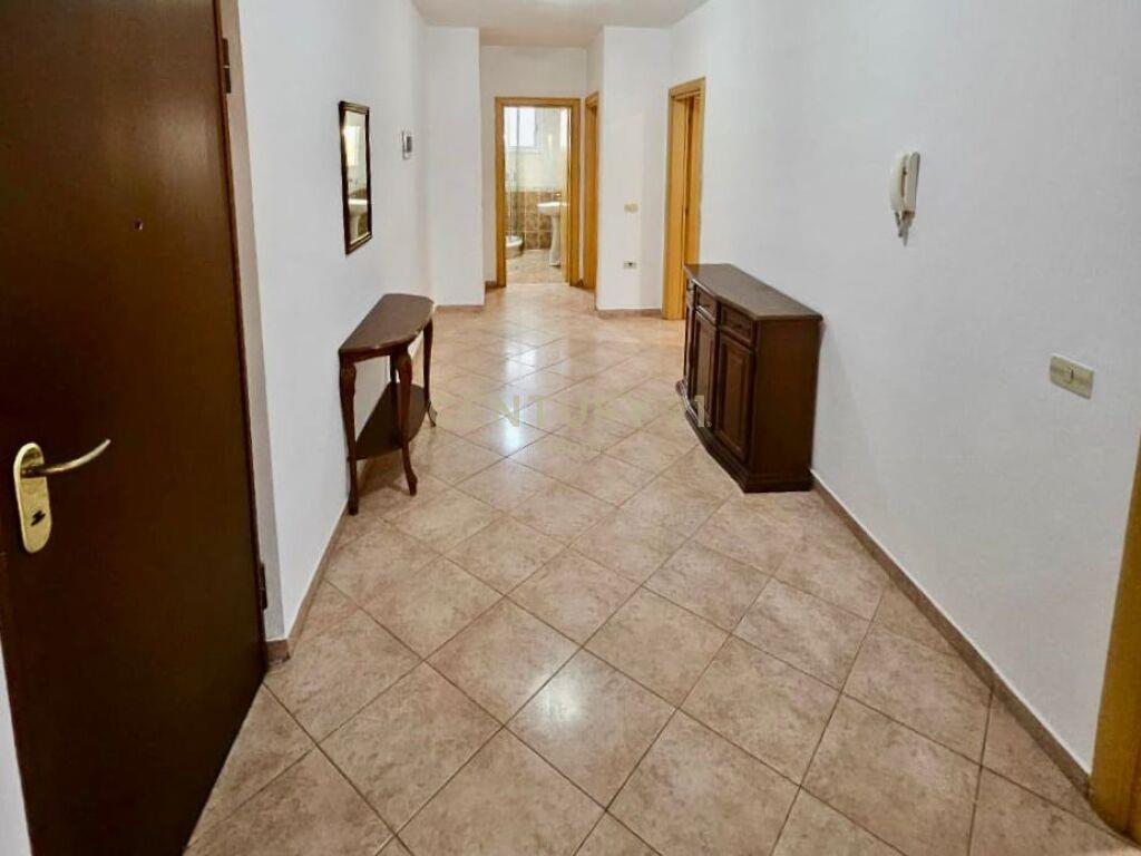 Qira Apartament 2+1+2 Komuna e Parisit €650