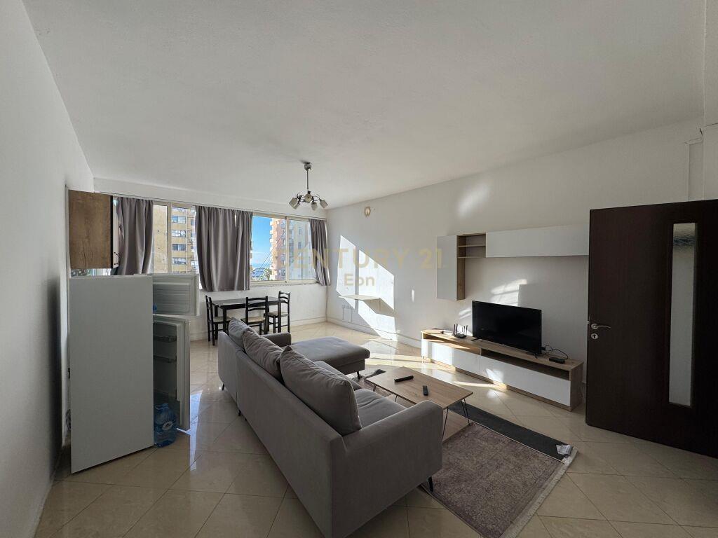 SHITET 2 APARTAMENTE 1+1 DHE 2+1 ME PAMJE DETI NE VOLLGA !!