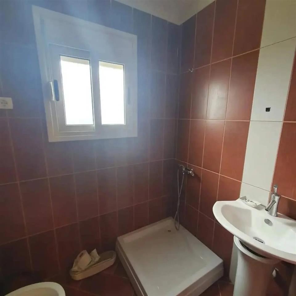Apartament me qera 2+1 ne Plazh te Vjeter Vlore
