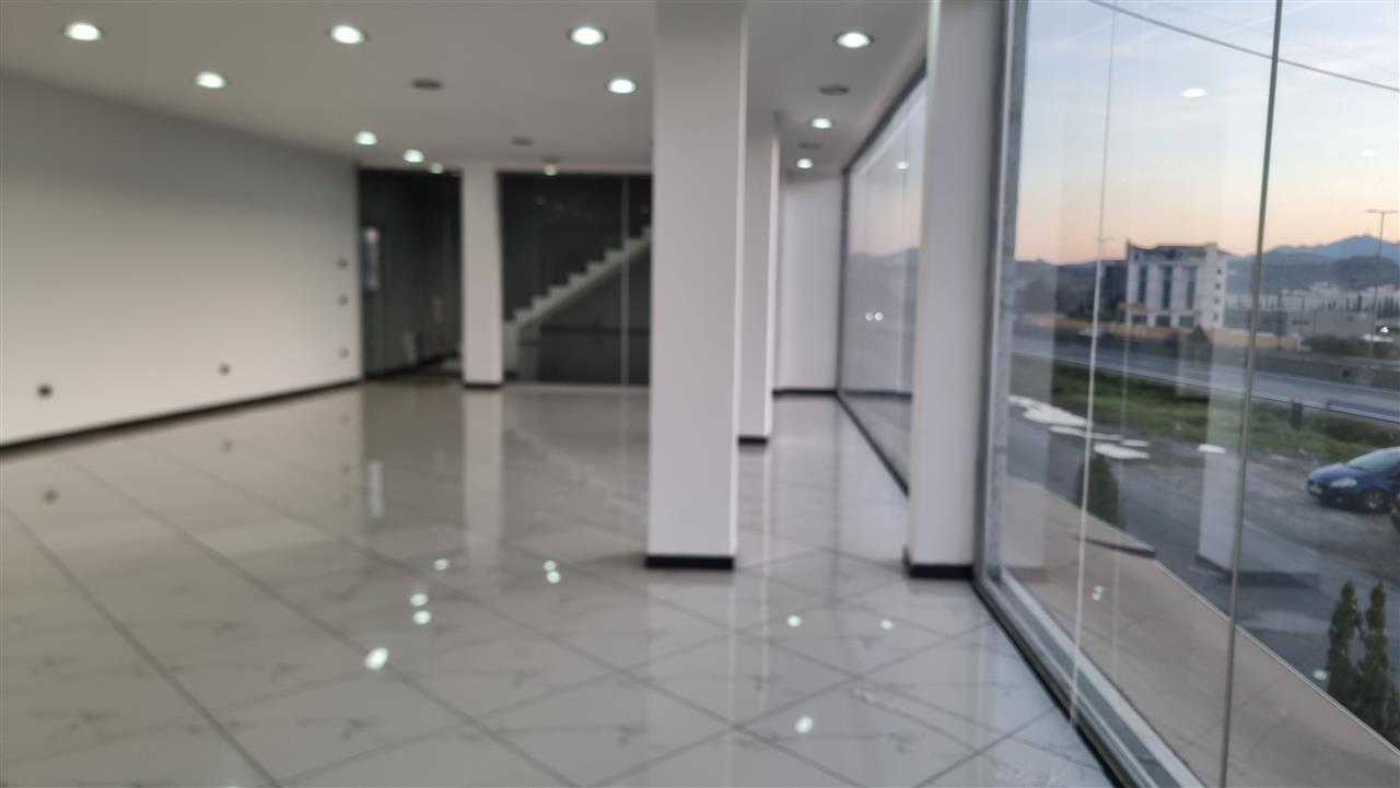 Jepet me qera objekti ne nje nga zonat me strategjike