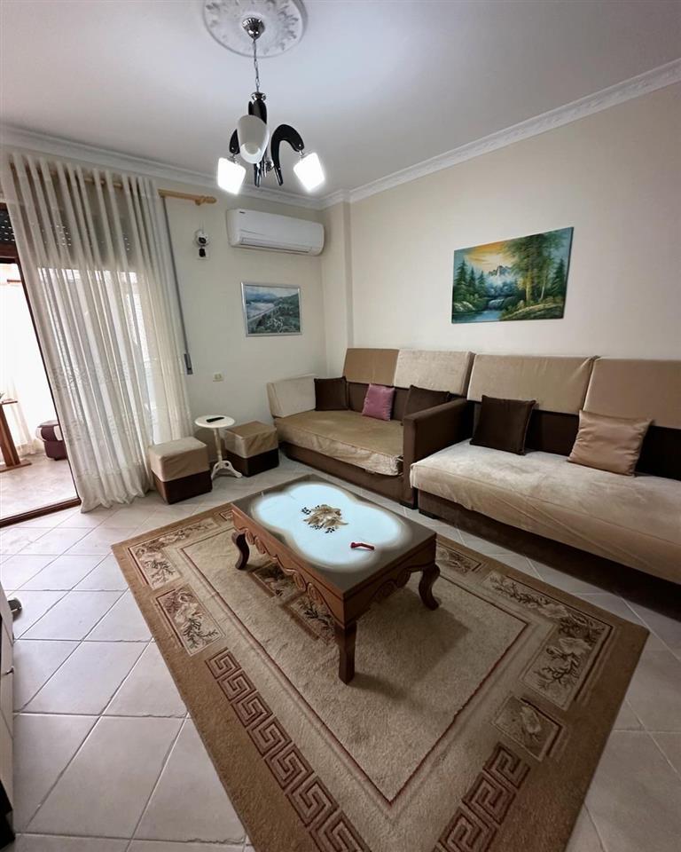 Shes Apartment ke Shkembi Kavajes ke hotel bonita 51000€