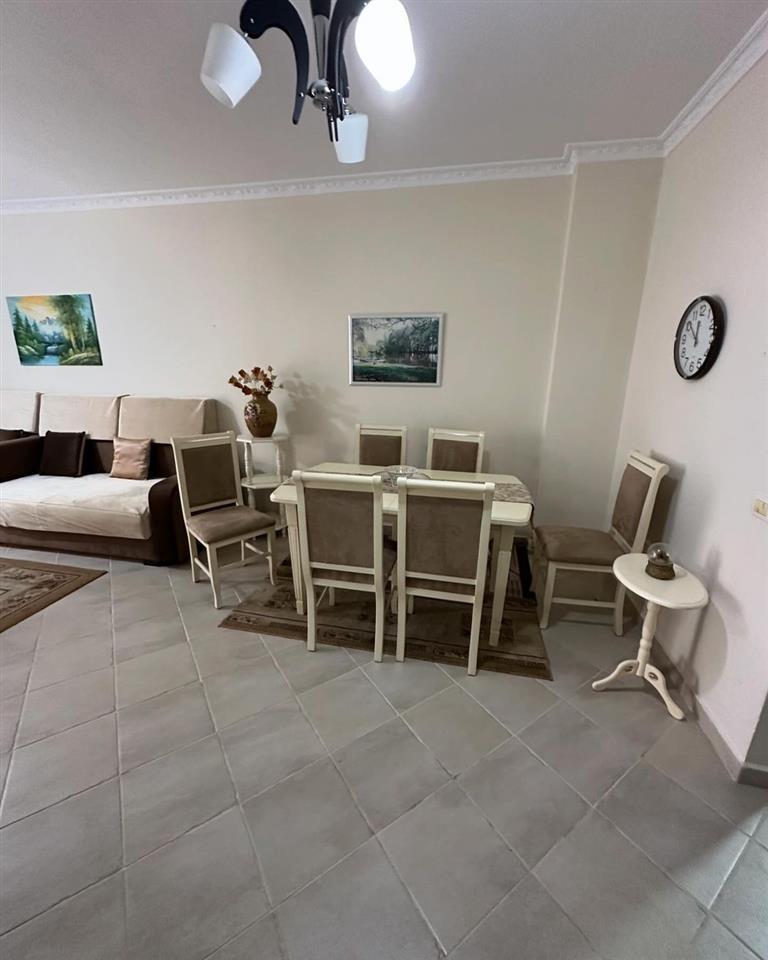 Shes Apartment ke Shkembi Kavajes ke hotel bonita 51000€