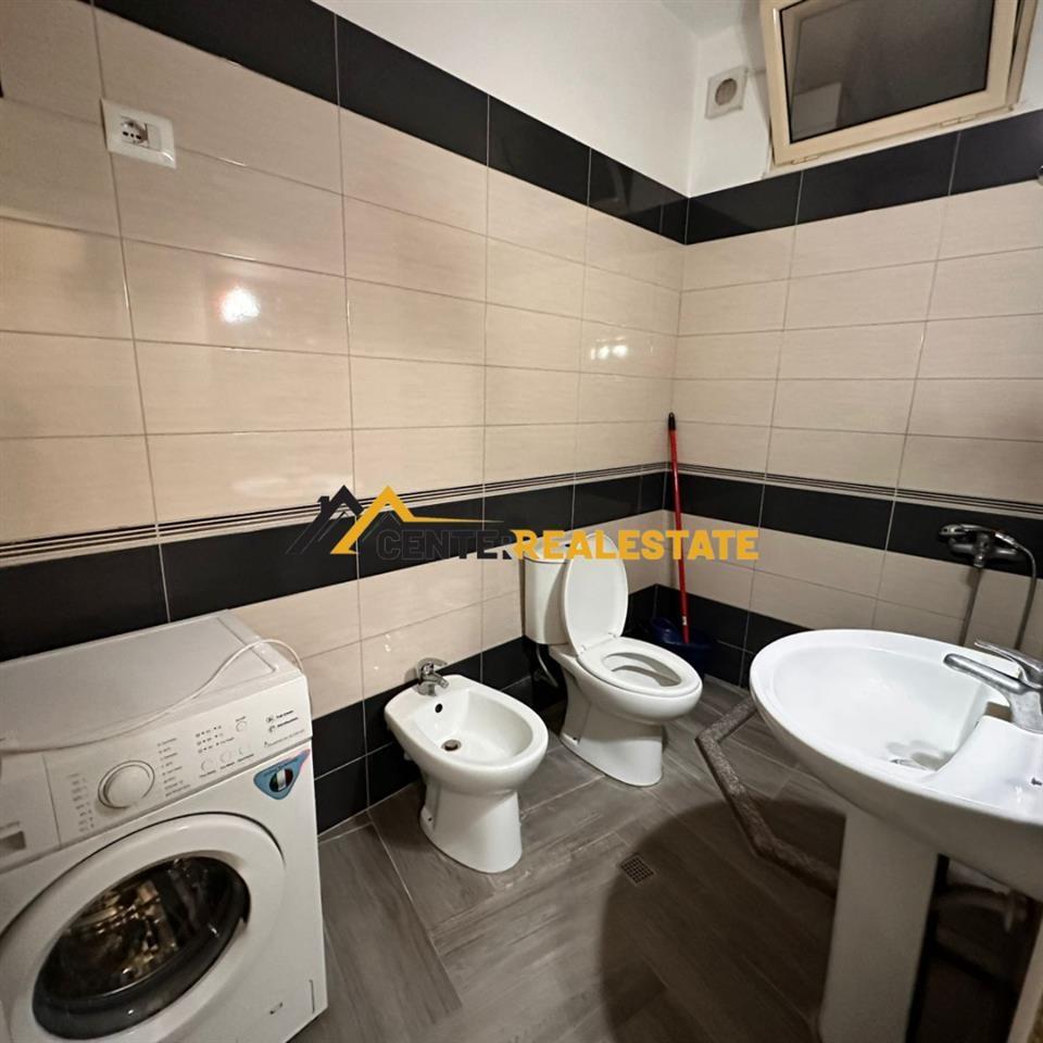 JEPET ME QIRA SUPER APARTAMENT 2+1.