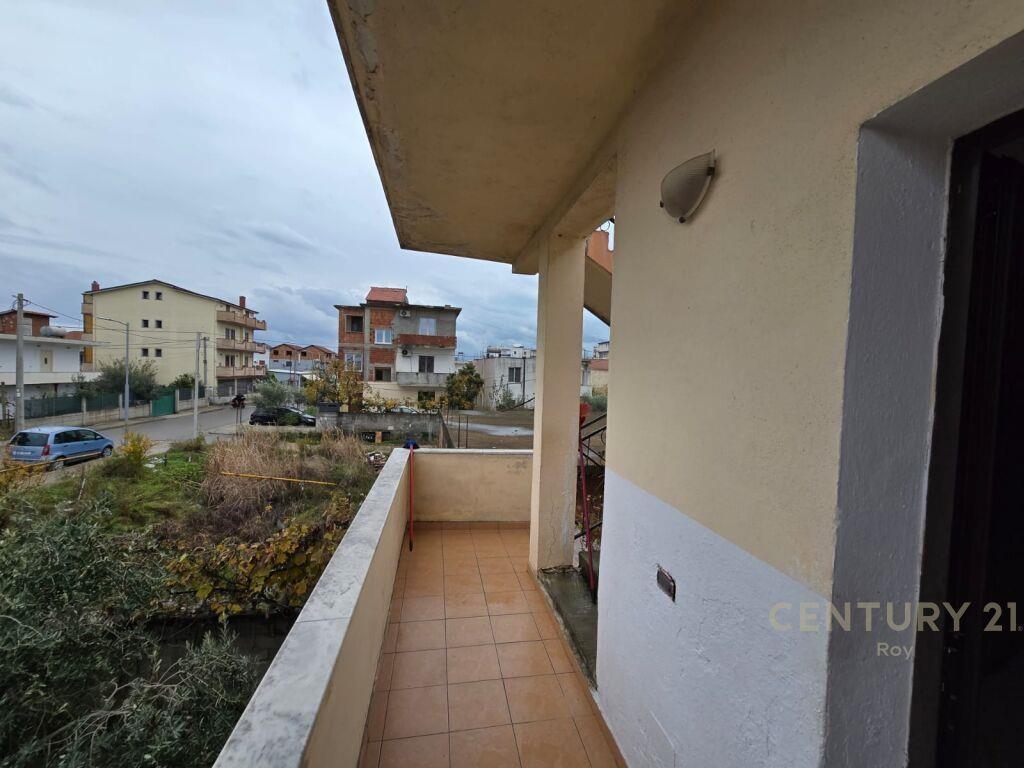 SHITET SHTEPI PRIVATE NE DURRES !!!!