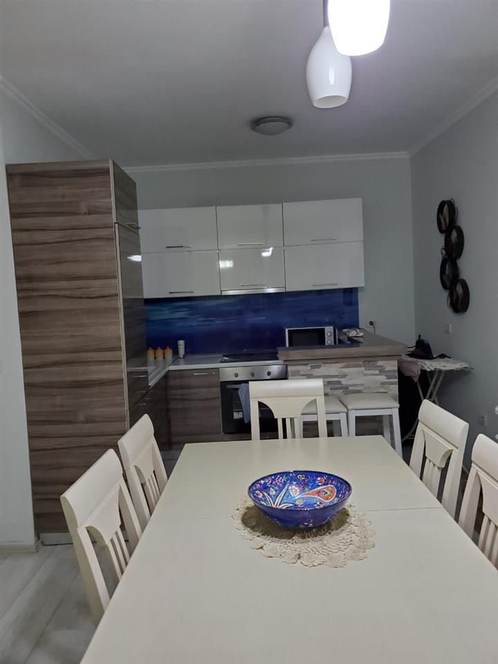 Apartament 2+1 me Qira – Liqeni Artificial