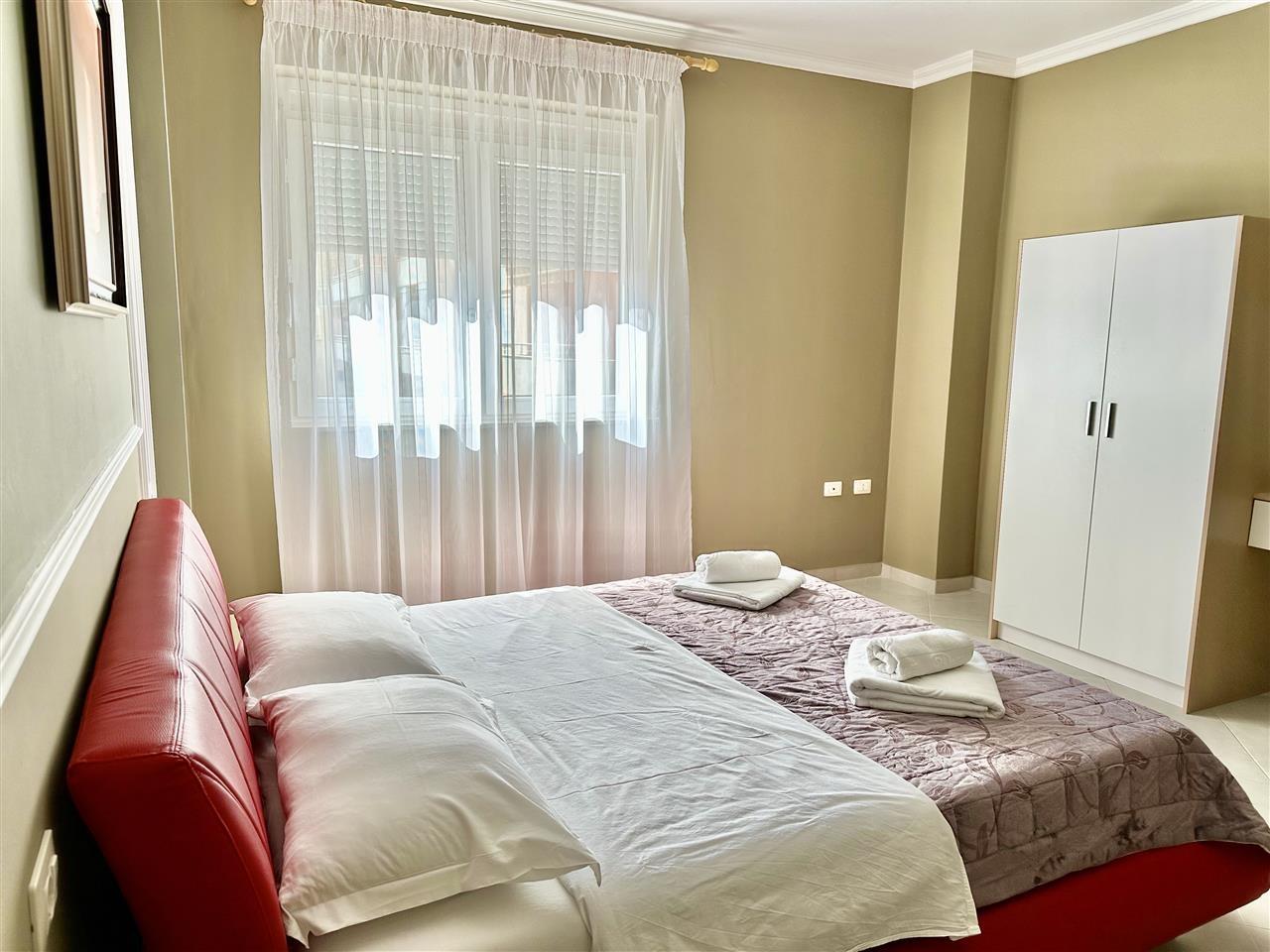 APARTAMENT 2+1 ME QERA DITORE/MUJORE NE LUNGOMARE