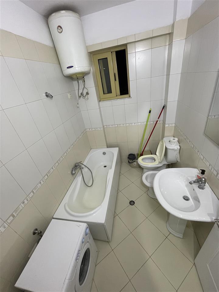 APARTAMENT 1+1 ME QERA DITORE/MUJORE