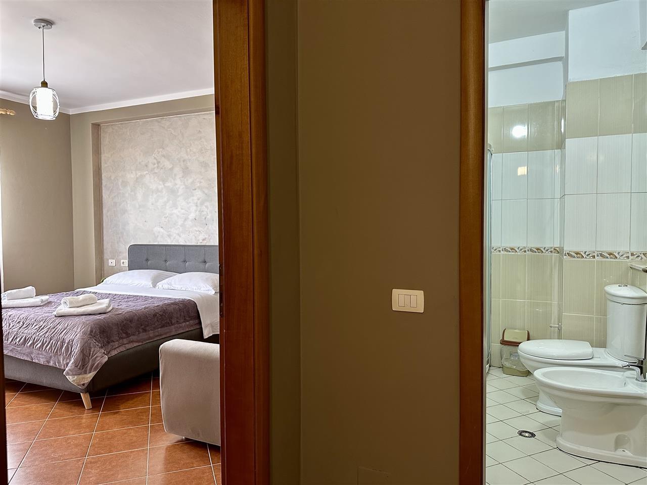 APARTAMENT 1+1 ME QERA DITORE/MUJORE
