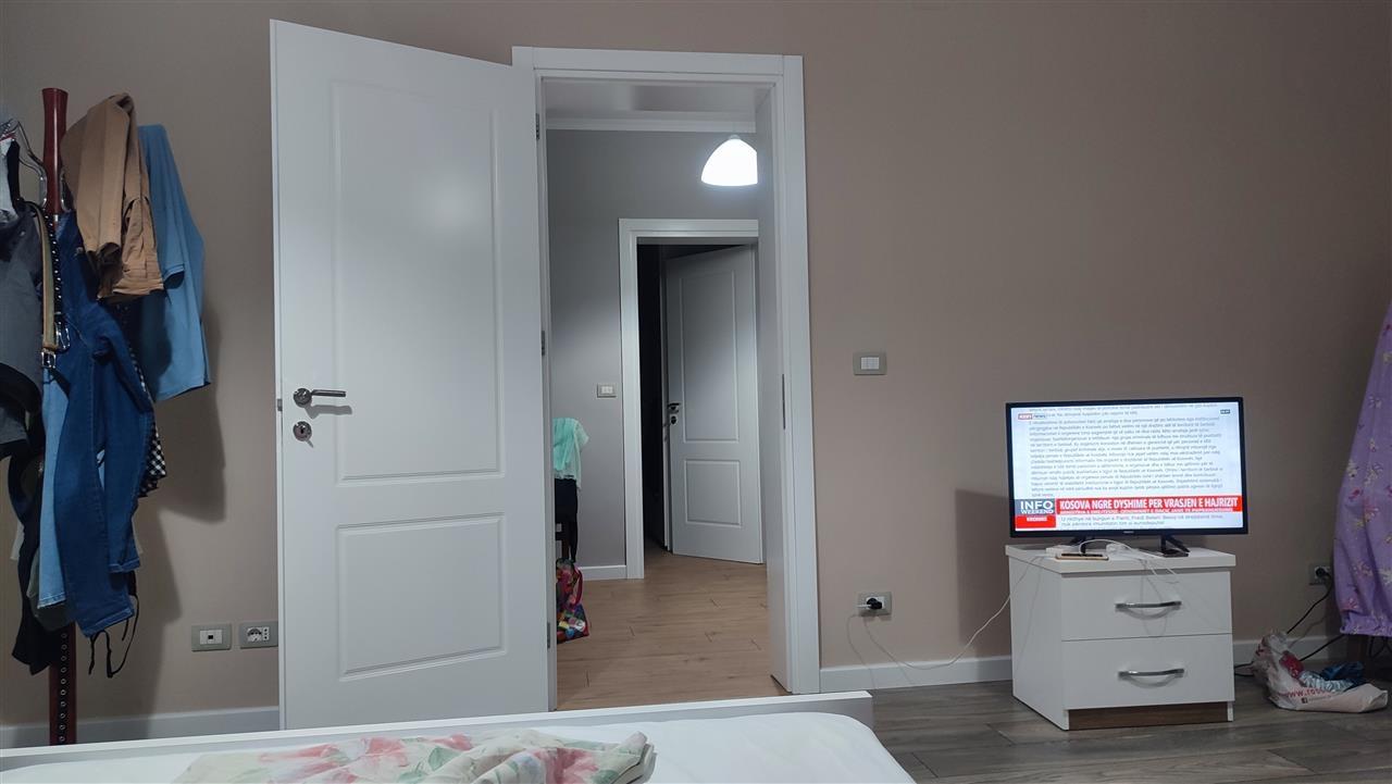 Shitet vilë 2 katshe në lagjen 1 maj