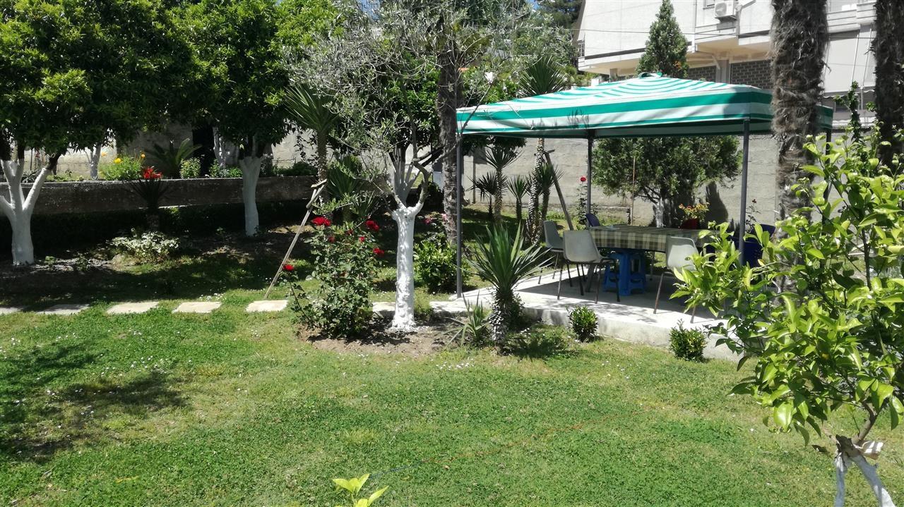 Shitet vilë 2 katshe në lagjen 1 maj