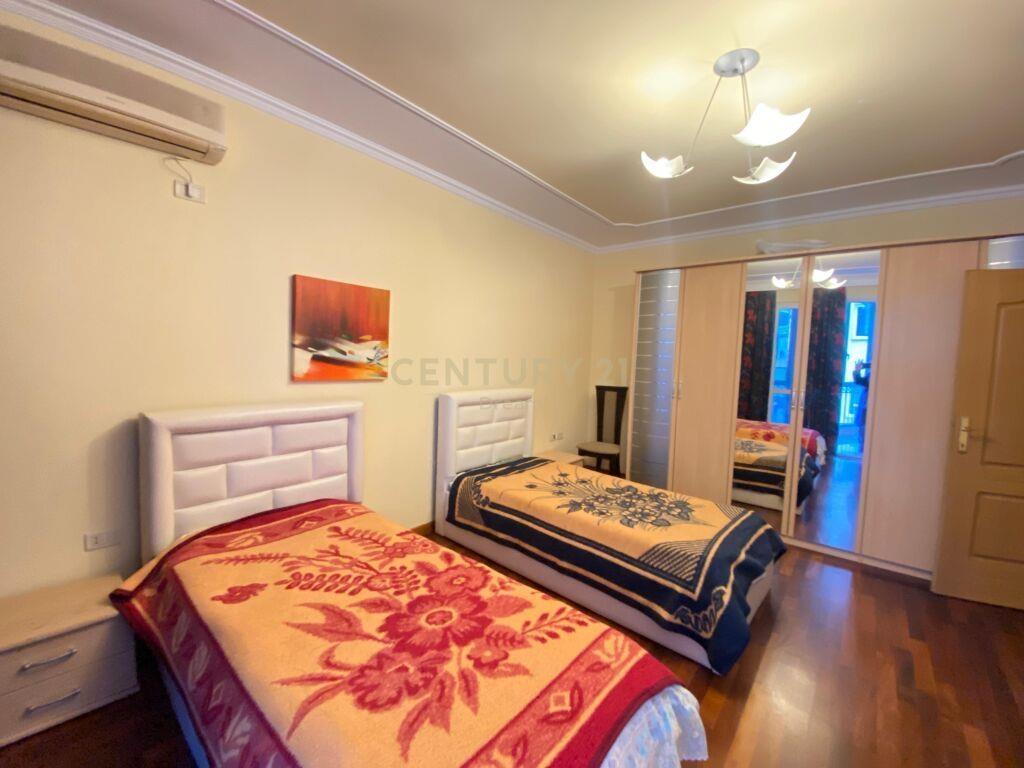 Qira Apartament 2+1+2 Garda €900