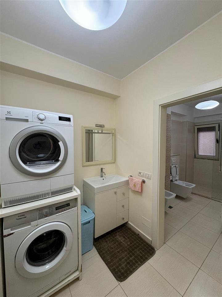 Apartament me qera qender Shkoder