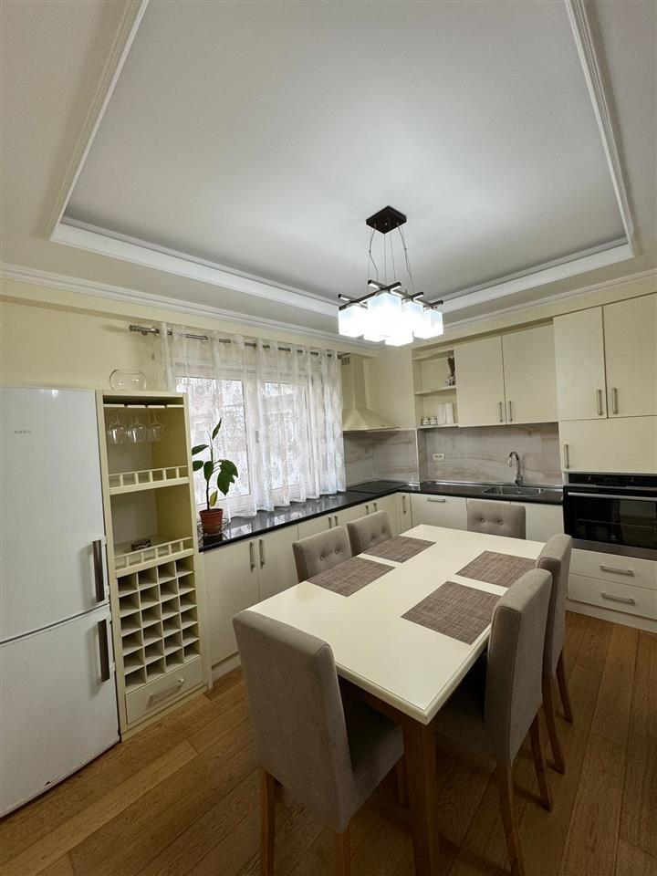 Apartament me qera qender Shkoder